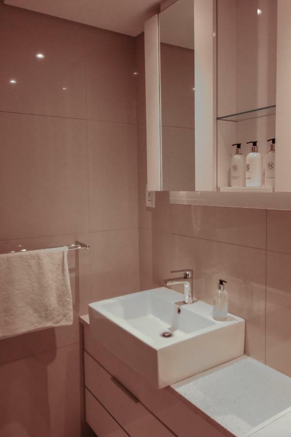 Itowers Studio Suite Gaborone Exteriör bild